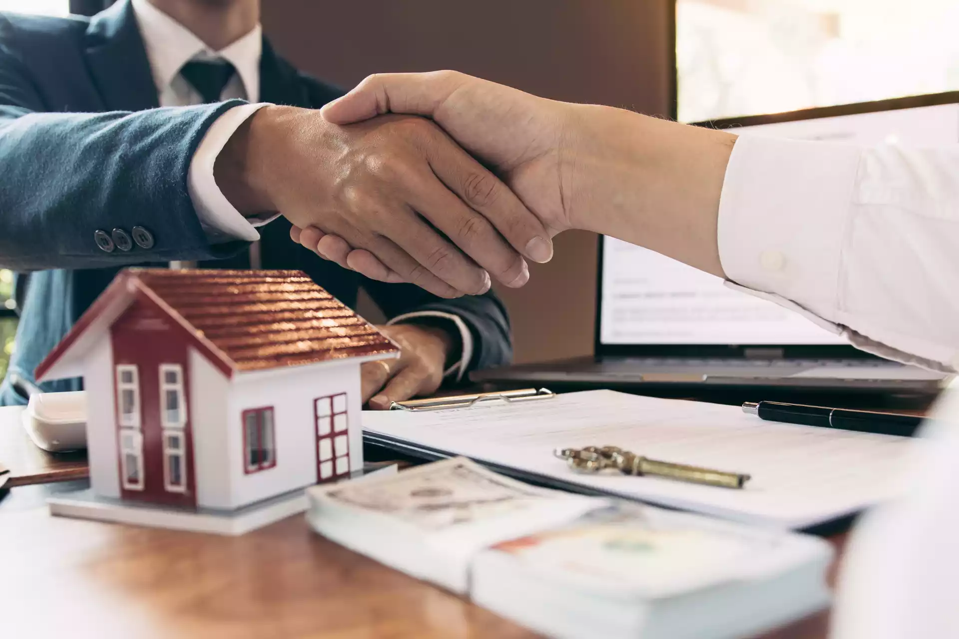 Élite Estudio Inmobiliario Administración, Tasaciones, Alquileres y Ventas con respaldo profesional - San Luis, Argentina